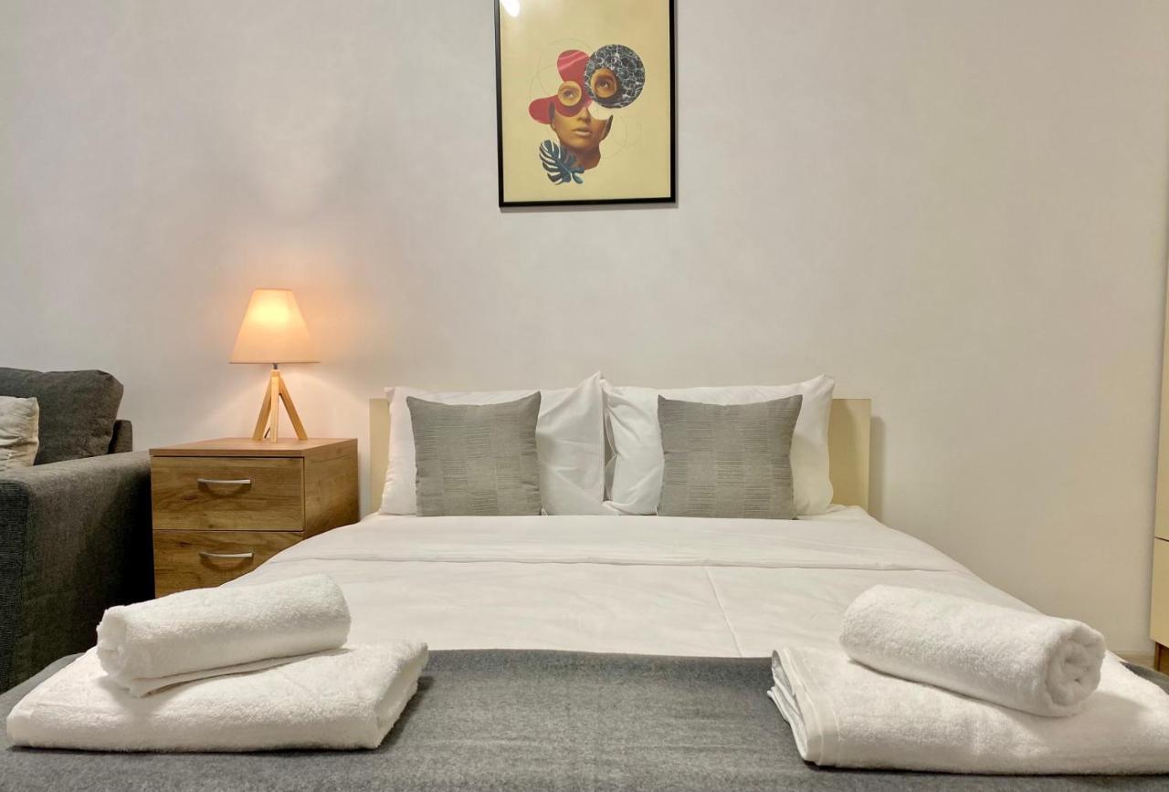Spacious & Cozy 2 Bed Apartment With Work Space & Fast Wi-Fi Stara Zagora Exterior photo