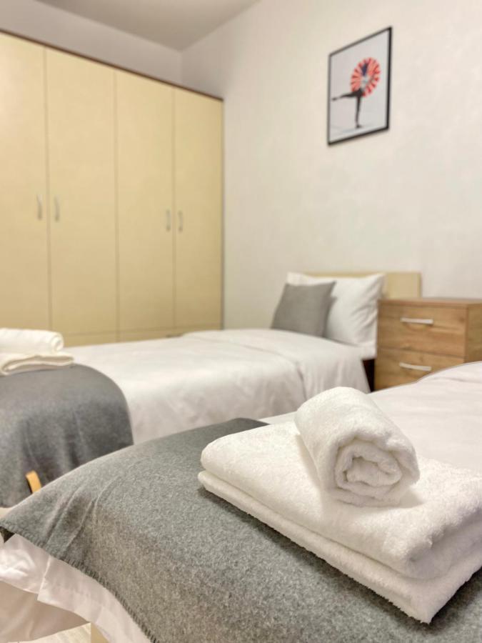 Spacious & Cozy 2 Bed Apartment With Work Space & Fast Wi-Fi Stara Zagora Exterior photo