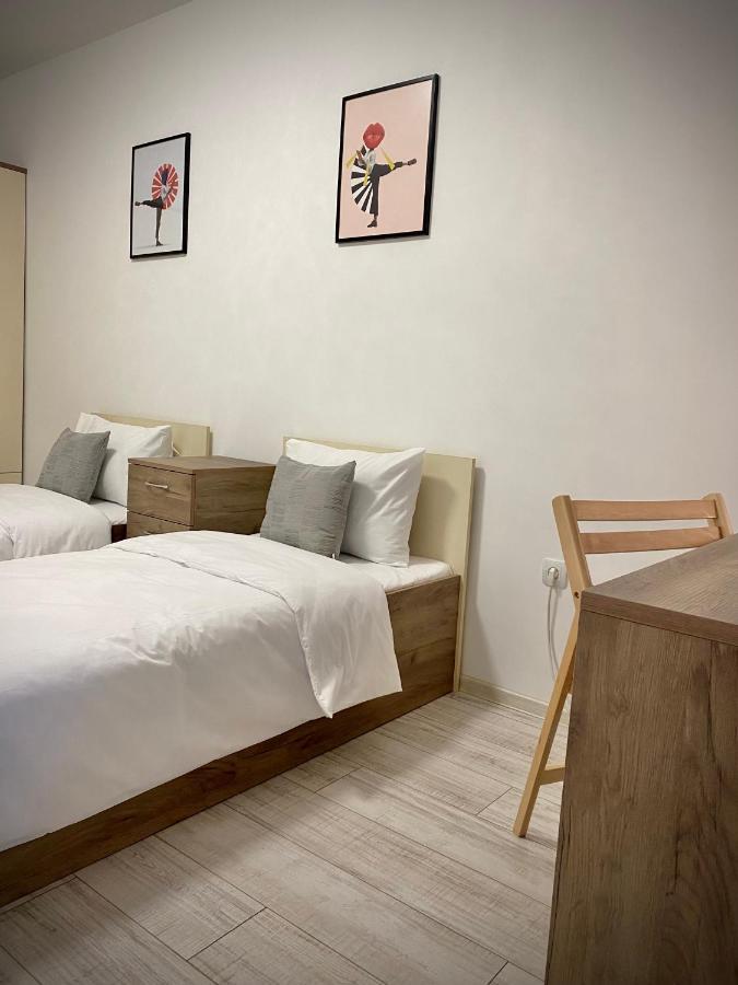 Spacious & Cozy 2 Bed Apartment With Work Space & Fast Wi-Fi Stara Zagora Exterior photo